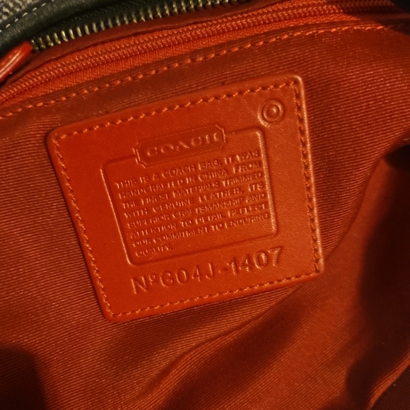 COACH G04J-1407 Vintage Black & Gray Herringbone Tweed Leather  Hobo Handbag 2YK - Picture 13 of 16